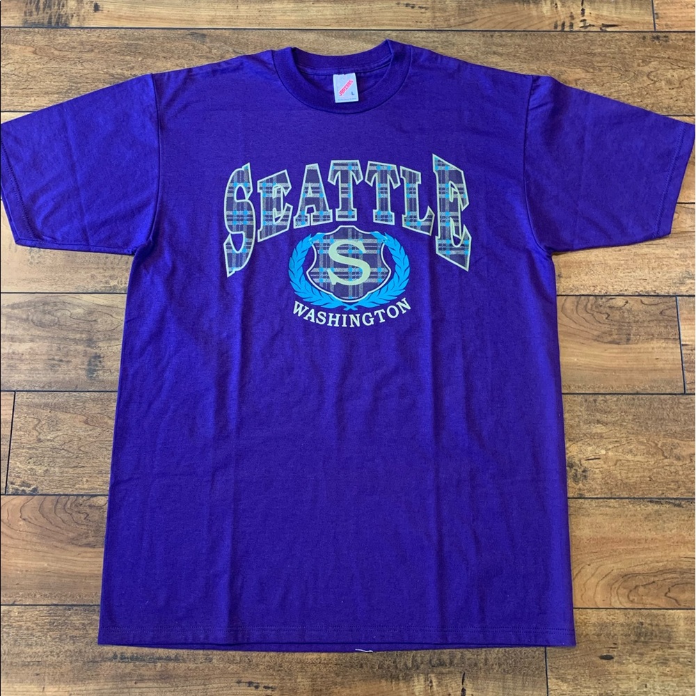 Vintage Seattle Washington shirt